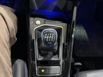 2024 Volkswagen Golf R 2.0T Manual