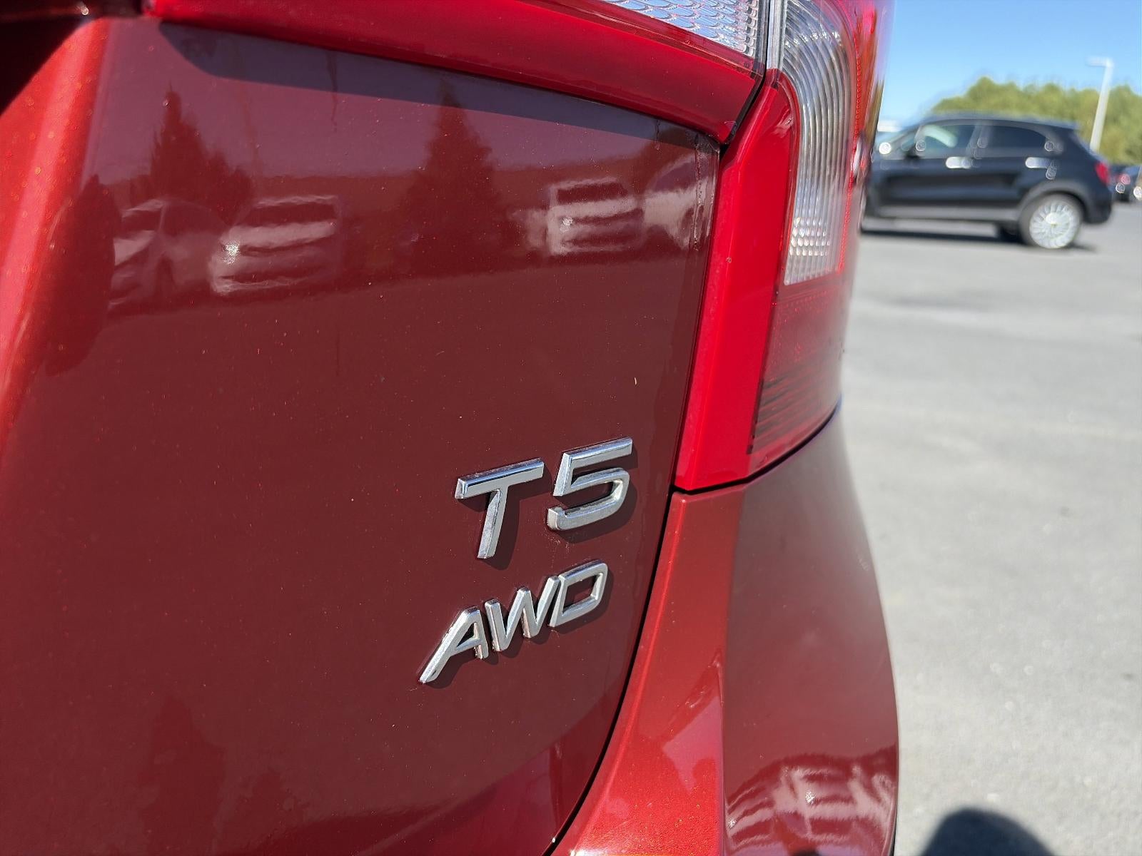 2015 Volvo S60 2015.5 4dr Sdn T5 Platinum AWD