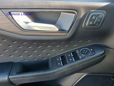 2020 Ford Escape Titanium Hybrid AWD