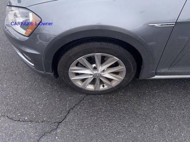 2017 Volkswagen Golf Alltrack 1.8T S DSG