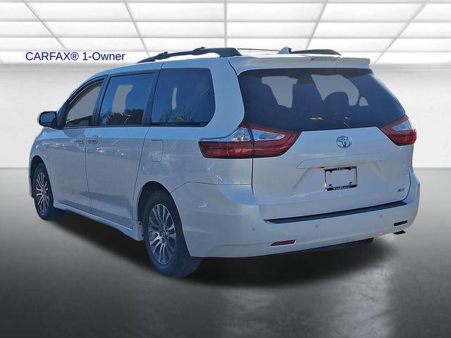 2019 Toyota Sienna XLE Premium FWD 8-Passenger (Natl)