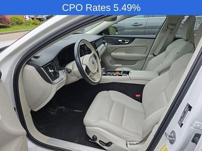 2025 Volvo S60 Plug-In Hybrid T8 AWD Plus