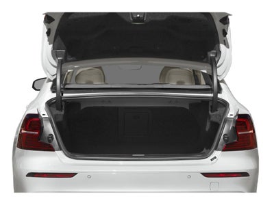 2025 Volvo S60 Plug-In Hybrid T8 AWD Plus