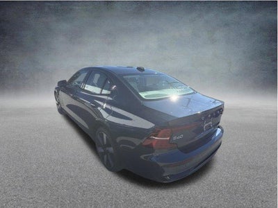 2025 Volvo S60 Plug-In Hybrid T8 AWD Plus