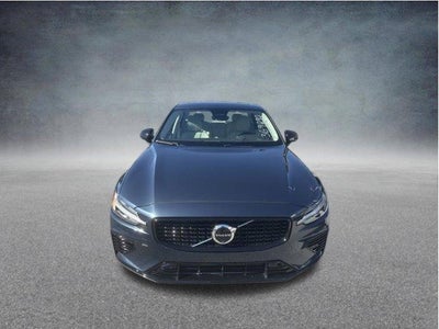 2025 Volvo S60 Plug-In Hybrid T8 AWD Plus