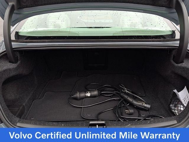 2023 Volvo S60 Recharge Plug-In Hybrid T8 eAWD PHEV Plus Dark Theme