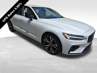 2025 Volvo S60 B5 AWD Plus