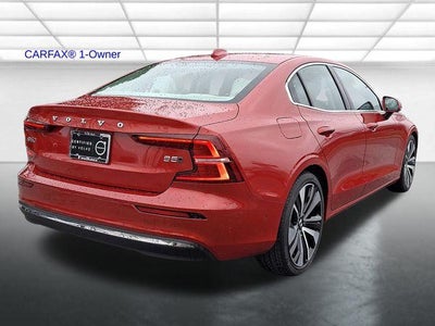 2023 Volvo S60 B5 AWD Ultimate Bright Theme