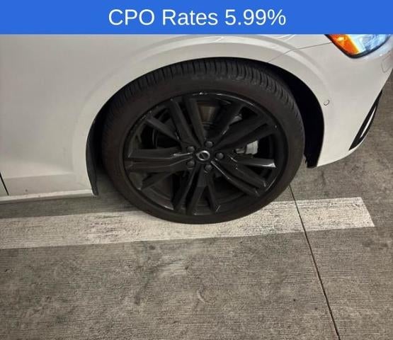 2024 Volvo S60 B5 AWD Plus Black Edition