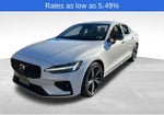 2024 Volvo S60 B5 AWD Plus Dark Theme