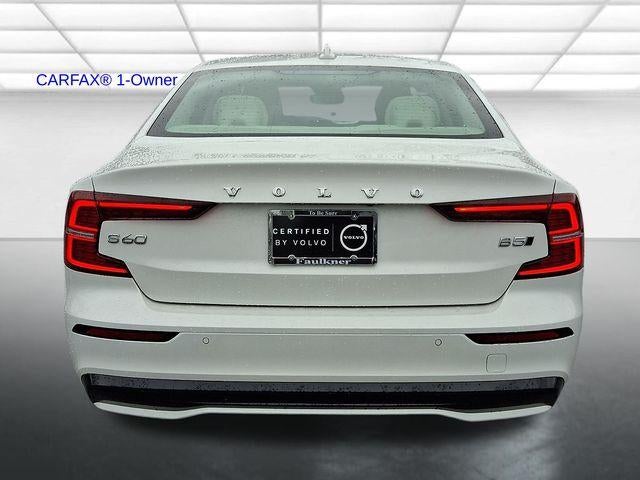 2024 Volvo S60 B5 AWD Plus Dark Theme