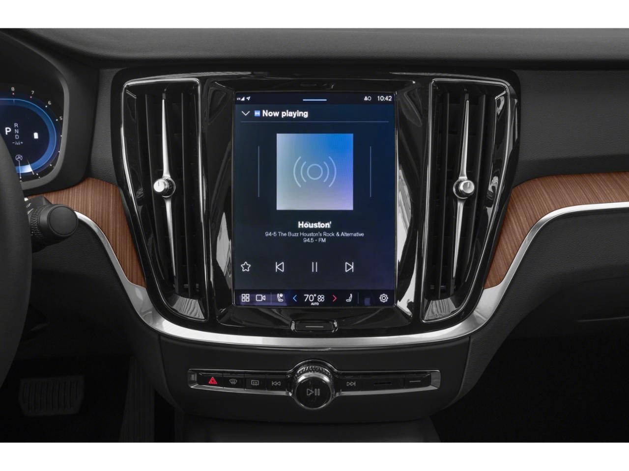 2023 Volvo S60 B5 AWD Core Dark Theme