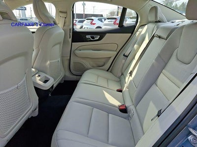 2023 Volvo S60 B5 AWD Plus Dark Theme