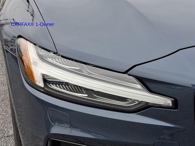 2023 Volvo S60 B5 AWD Plus Dark Theme