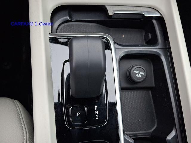 2023 Volvo S60 B5 AWD Plus Dark Theme