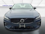 2023 Volvo S60 B5 AWD Plus Dark Theme