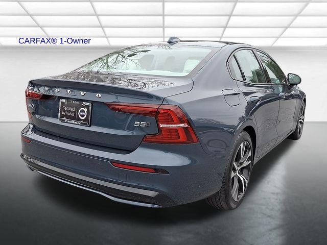 2023 Volvo S60 B5 AWD Plus Dark Theme