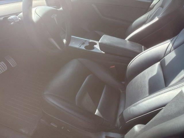 2022 Tesla Model Y Performance AWD