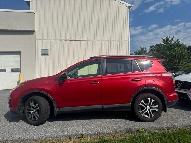 2017 Toyota RAV4 LE AWD (Natl)