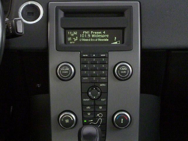 2011 Volvo S40 4dr Sdn