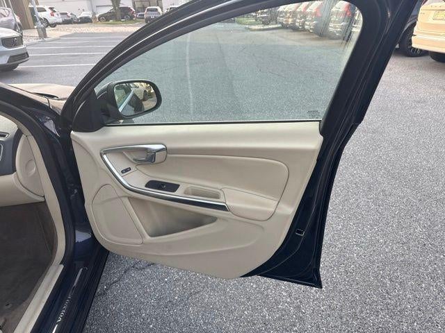 2013 Volvo S60 4dr Sdn T6 AWD
