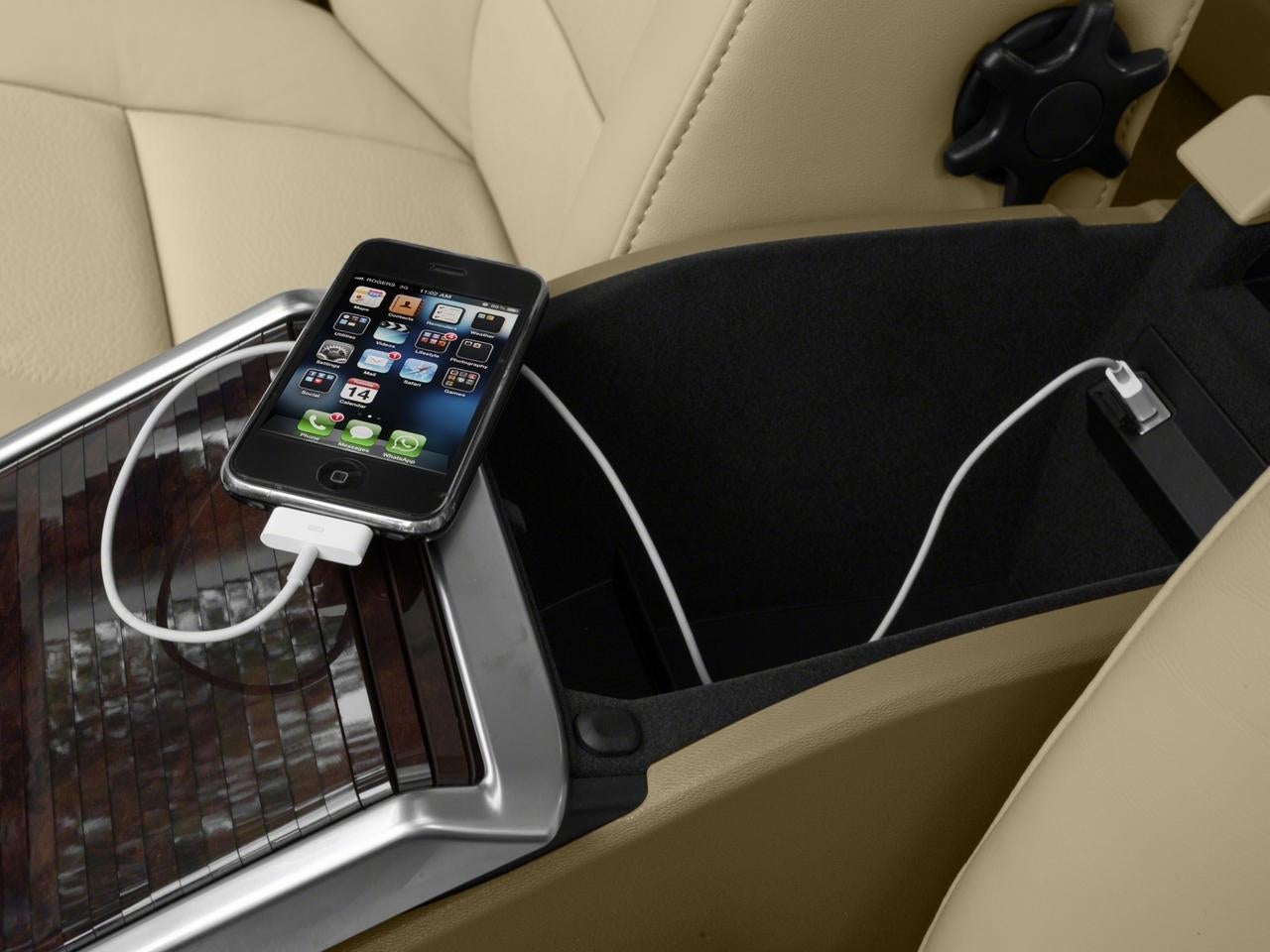 2015 Volvo S80 2015.5 4dr Sdn T6 AWD