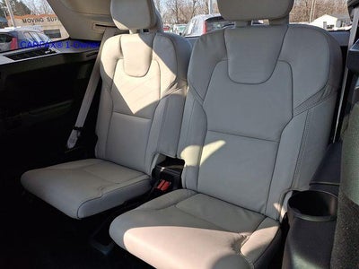 2023 Volvo XC90 B6 AWD Ultimate 6P