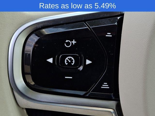 2023 Volvo XC90 B6 AWD Plus 6P