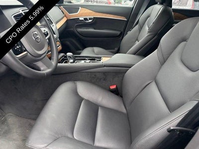 2025 Volvo XC90 B6 AWD Plus 6-Seater