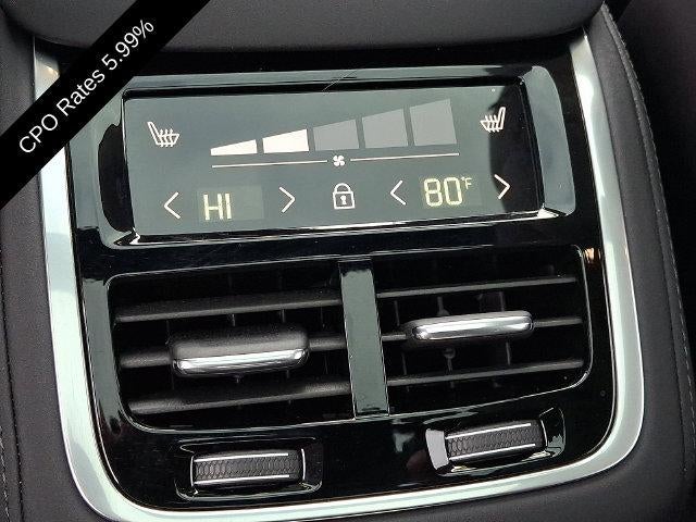 2026 Volvo XC90 B6 AWD Ultra Dark Theme 6-Seater
