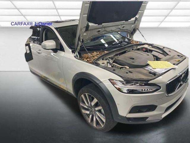2022 Volvo V90 Cross Country B6 AWD