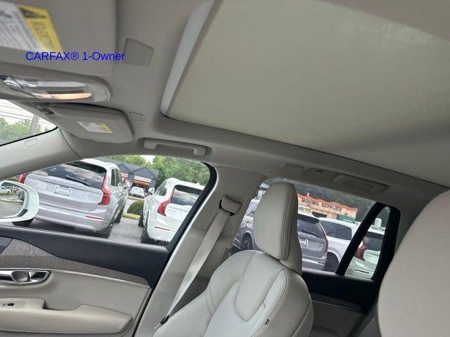 2025 Volvo XC90 B6 AWD Plus 7-Seater