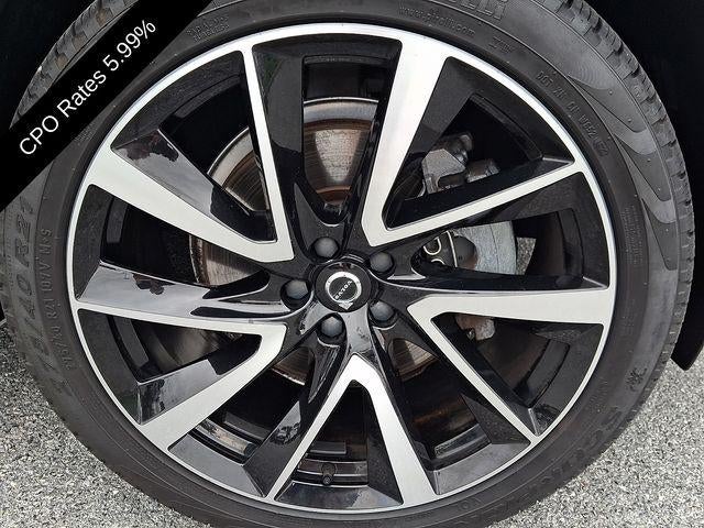2024 Volvo XC90 B6 AWD Plus Bright Theme 7P