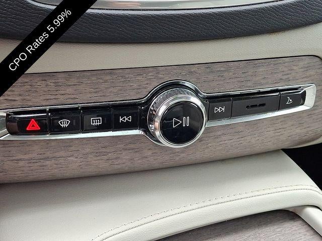 2024 Volvo XC90 B6 AWD Plus Bright Theme 7P