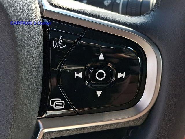 2024 Volvo XC90 B6 AWD Plus Bright Theme 7P