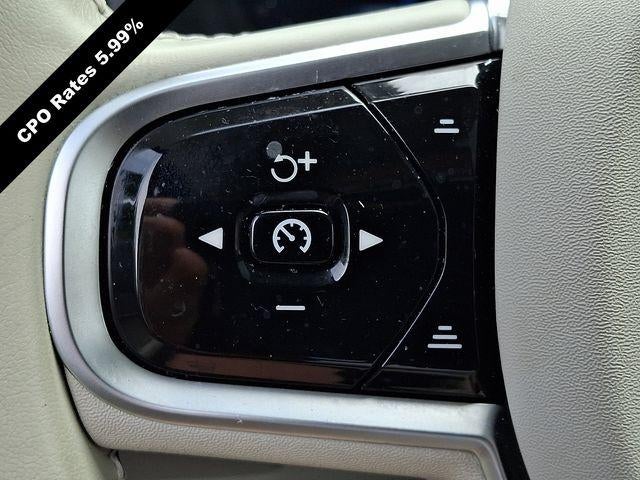 2025 Volvo XC90 B6 AWD Plus 7-Seater