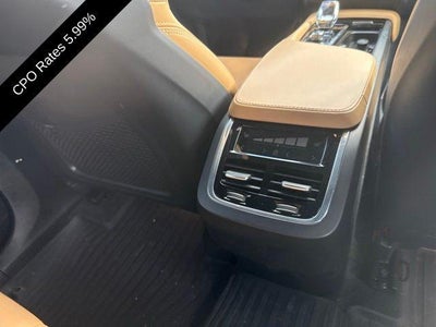 2024 Volvo XC90 B6 AWD Ultimate Bright Theme 7P