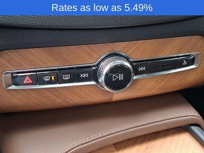 2023 Volvo XC90 B6 AWD Plus 7P