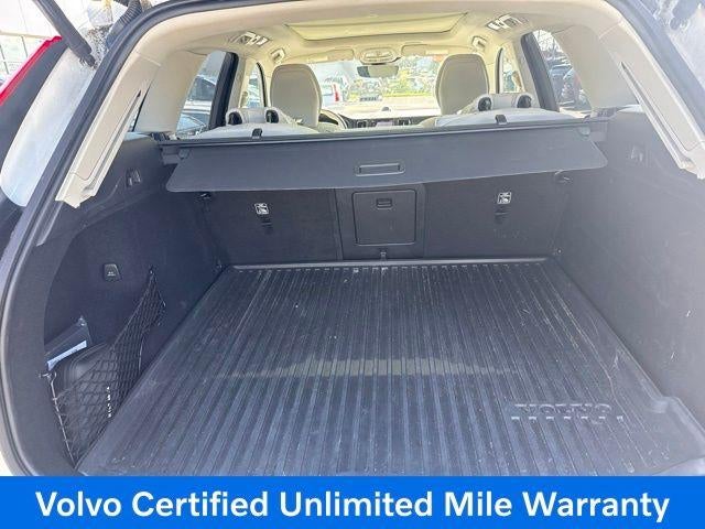 2023 Volvo XC60 B6 AWD Ultimate Bright Theme