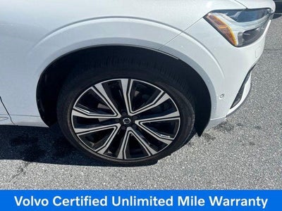 2023 Volvo XC60 B6 AWD Ultimate Bright Theme
