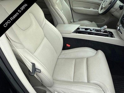 2023 Volvo XC60 B6 AWD Ultimate Dark Theme