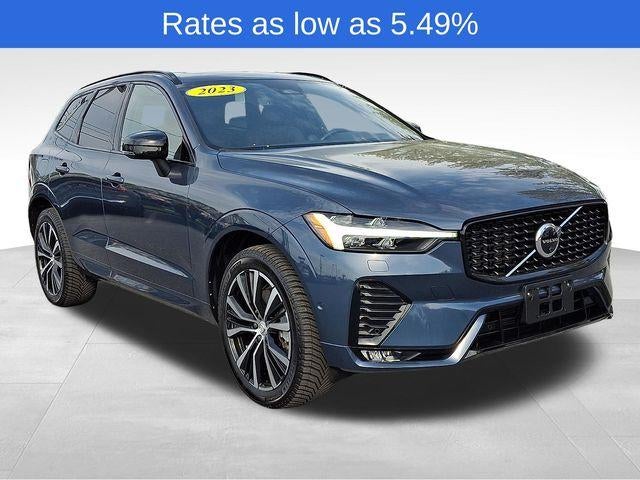 2023 Volvo XC60 B6 AWD Ultimate Dark Theme