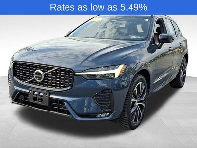 2023 Volvo XC60 B6 AWD Ultimate Dark Theme