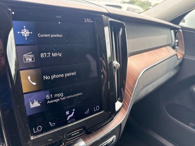 2021 Volvo XC60 T5 AWD Momentum