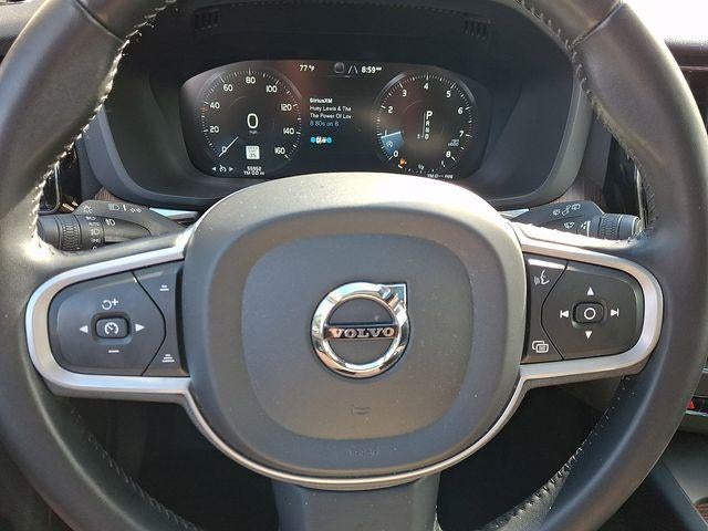 2021 Volvo XC60 T5 AWD Momentum