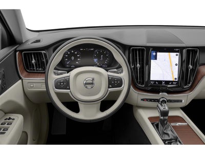 2021 Volvo XC60 T5 AWD Momentum