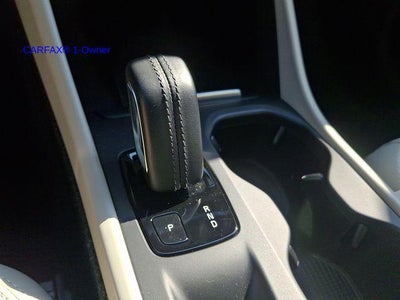 2019 Volvo XC40 T5 AWD Momentum