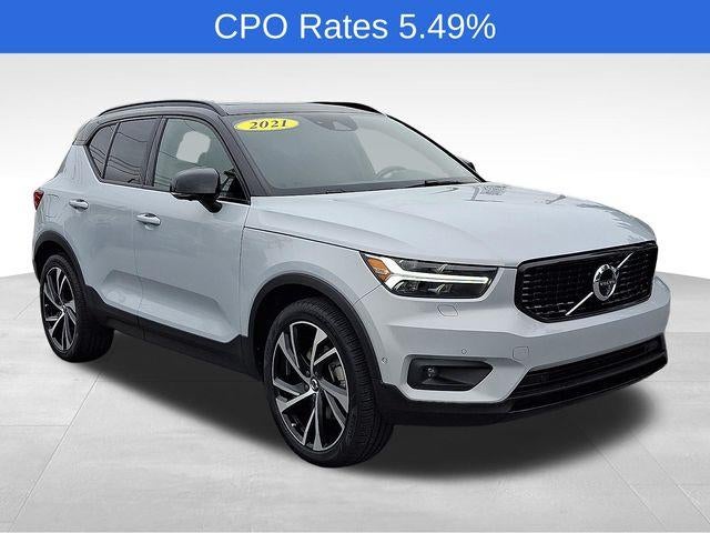 2021 Volvo XC40 T5 AWD R-Design