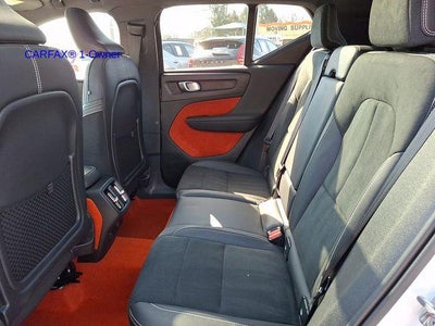 2019 Volvo XC40 T5 AWD R-Design