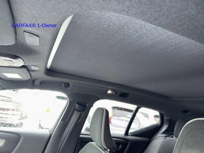 2019 Volvo XC40 T5 AWD R-Design